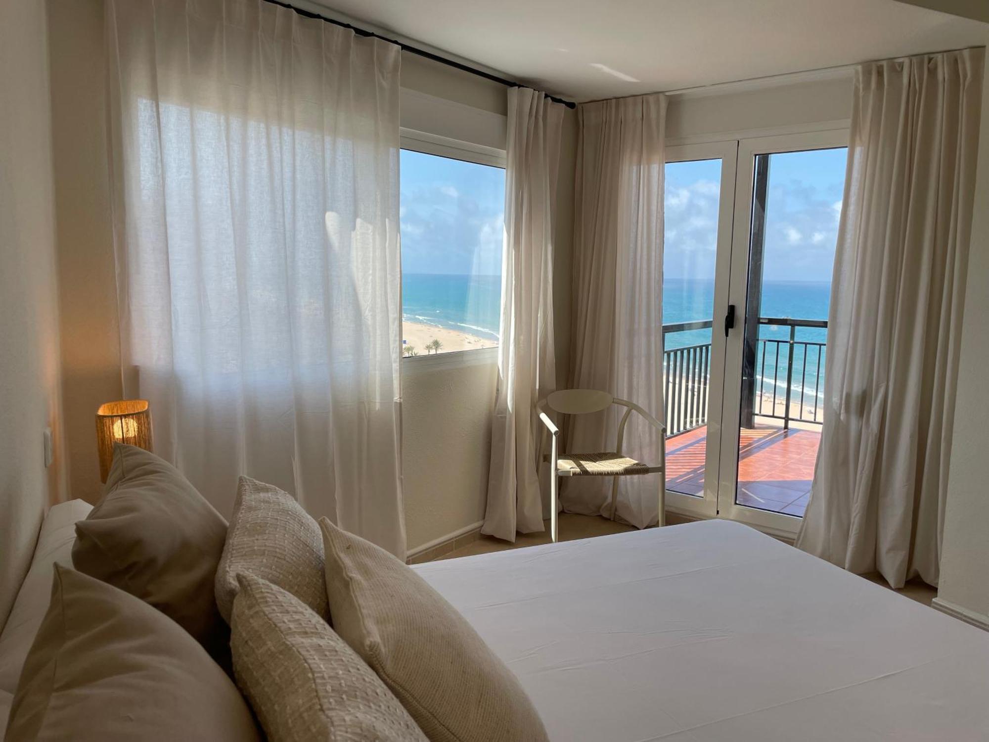 Gandia Boutique Stays - Presidente - Apartamento Premium En Primera Linea De Playa Exterior photo